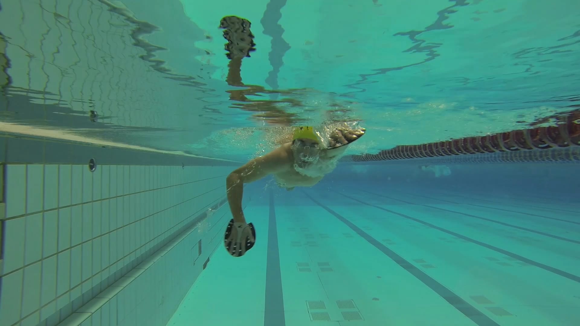 66-Freestyle-Power-Paddles-Band-Below-Front.mp4.Still001